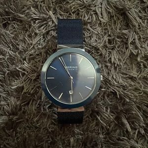 Dark blue bering ceramic watch